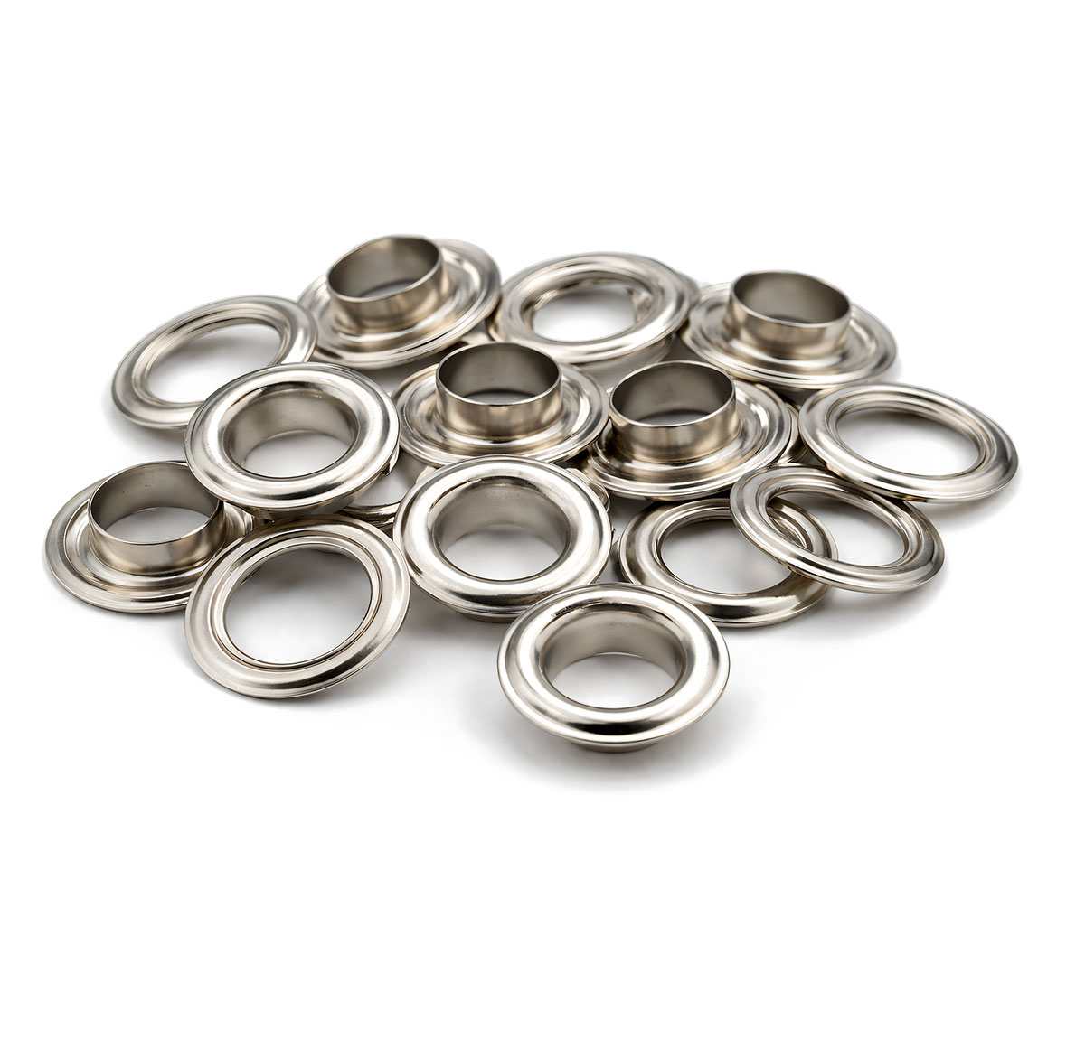 Occhielli in metallo